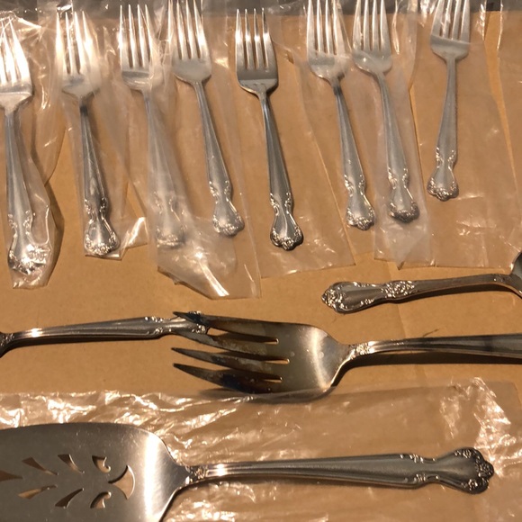 Rogers and brother silverware - Picture 4 of 6